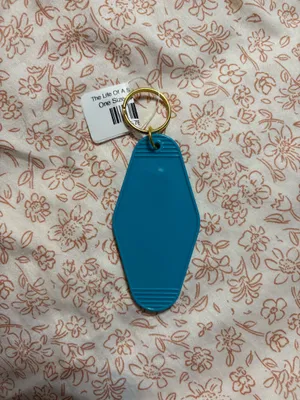 Boutique Keychain thumbnail 3
