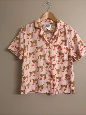 BOUFFANTS & BROKEN HEARTS Short-Sleeve Pajama Top thumbnail 2