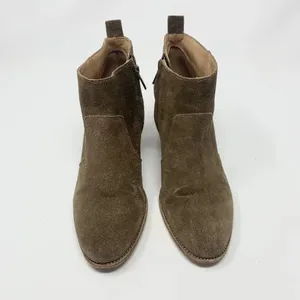 Madewell The Brenner Heel Boot in Tan‎ Suede thumbnail 2