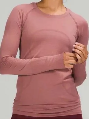 Long-Sleeve Crewneck Top in Dusty Rose thumbnail 1