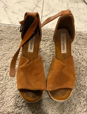 Steve Madden Wedges thumbnail 1