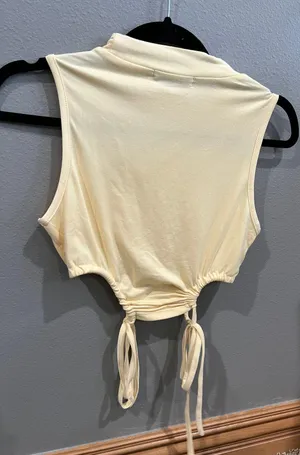 SheIn Yellow Crop Top thumbnail 2