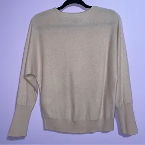 Tahari Cashmere Sweater Soft Pink Women M Contemporary Minimalist Office Modest thumbnail 5