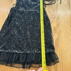 Lucy In The Sky Sequin Ruffle Dress Alma Black Small Mini‎ Bodycon HOCO Party thumbnail 6