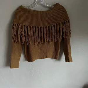 Angashion Off Shoulder‎ Fringe Gold Sweater thumbnail 7