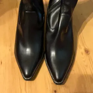 A New Day Black Leather Ankle Boots with Block Heel - Women's Sz 8 thumbnail 4
