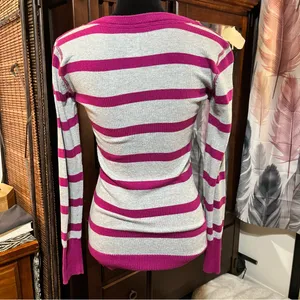 Aeropostale Gray and Pink Striped V-neck sweater thumbnail 4