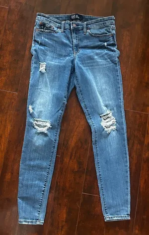 Gap Jeans Size 6/28T Legging Skimmer Distressed thumbnail 1