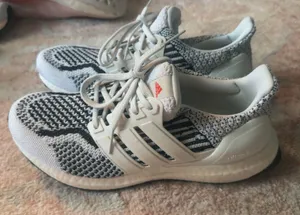 Adidas Ultraboost thumbnail 1