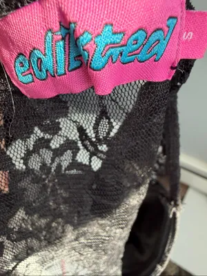Edikted Black Lace Strapless Bandeau Top Pink Logo Size S thumbnail 4