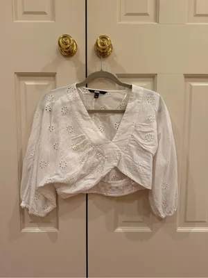 Vero Moda Cropped White Eyelet Top thumbnail 2