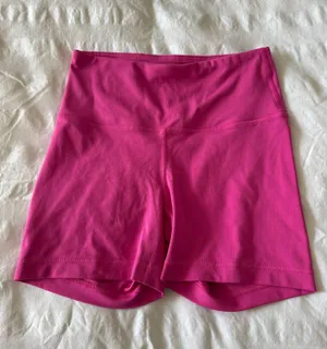 Pink Yogalicious LUX Hot Bike Shorts Small thumbnail 1