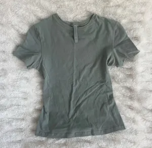 SKIMS Classic Crewneck Short Sleeve Tee - Olive thumbnail 1