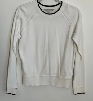 Athleta White Sweater size small‎ thumbnail 1