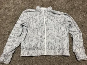 Lululemon Reversible Jacket Bomber Women’s 6 thumbnail 1