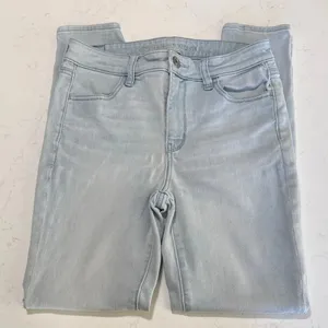 American Eagle Light Blue Women's Jeans. High rise Jeggings. Stretchy. Size 8 thumbnail 1