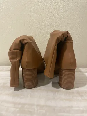 Mid Length Boots Tan Size 7.5 thumbnail 4