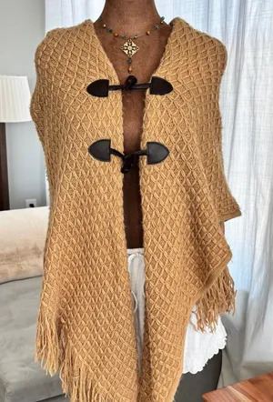 Classic Knit Poncho Cape Shawl‎ Tan with Hood Toggle Closure Fringe Hem One Size thumbnail 1