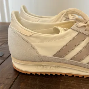 Adidas Women's SL 72 OG Sneaker Shoe Off White Pink Sz 8 thumbnail 5