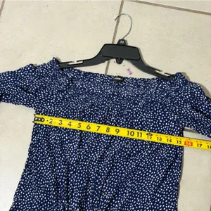 Express Women Navy Blue‎ Polka Dot Top Blouse Off Shoulder size S thumbnail 7