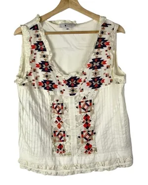 Boutique Cory White Lace‎ Embroidered Scoop Neck Tank Top M thumbnail 1