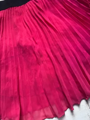 Abercrombie & Fitch Red Pleated Mini Skirt thumbnail 2