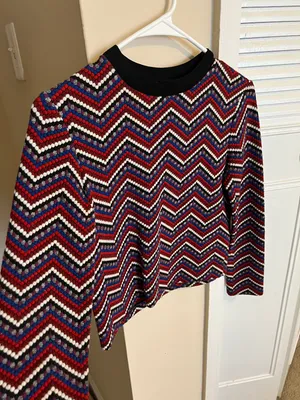 Zara Sweatshirt thumbnail 1