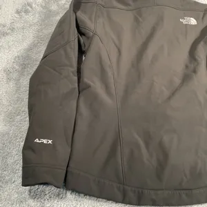 The North Face APEX Bionic Women's SZ Medium Black Softshell Full Zip Jacket thumbnail 11