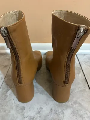 Intentionally Blank Tan Leather Square thumbnail 2