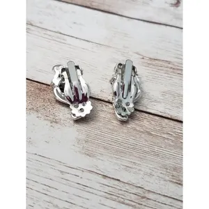 Vintage Clip On Earrings Silver Tone Hat With Iridescent Gems - One Gem Missing thumbnail 3