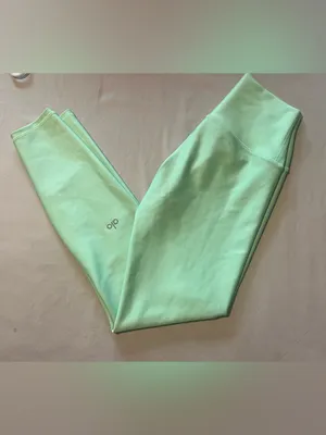 Alo airlift high rise leggings in ultra mint thumbnail 3