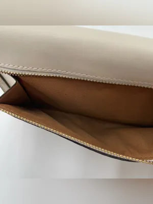 Coach Slim Trifold Wallet In Signature Canvas EUC Logo Designer thumbnail 5