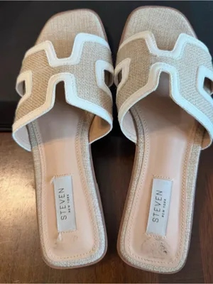 Steve Madden Beige and White Cutout Slide Mules thumbnail 2