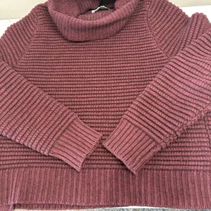 Madewell Knit Sweater Size XXS Red Burgundy Wool‎ Blend Side Button Turtleneck thumbnail 1