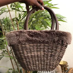 Bath & Body Works 2000s Brown woven wicker basket shoulder hand bag thumbnail 1