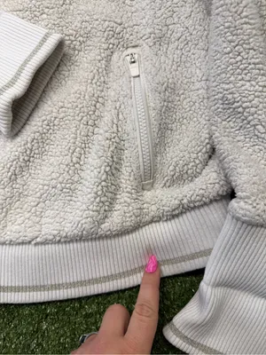 Athleta Tugga Sherpa Jacket in Natural White Cream Winter Croppy Casual Lg thumbnail 2