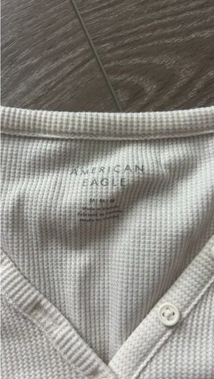 American Eagle Long Sleeve thumbnail 2