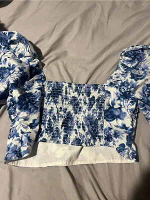 Abercrombie & Fitch Blue Floral‎ Puff Sleeve Crop Top Smocked Pleated L thumbnail 5