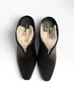 Linea Paola black Leather Slip on Mules Size 7.5M thumbnail 4