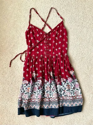 Hollister Red Print Dress Crossback Straps thumbnail 1