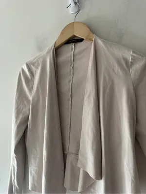 Zara Faux Suede Cream Beige Waterfall Draped Open‎ Blazer thumbnail 2