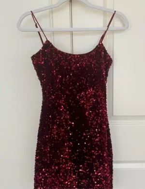 Red Sequins Dress Size XS thumbnail 1