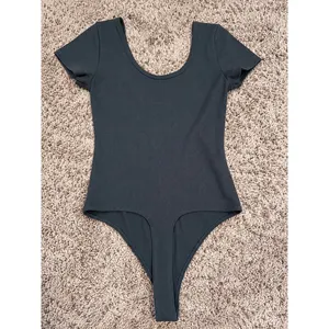 American Eagle Ribbed Short‎ Sleeve Scoop Neck Bodysuit Charcoal Small thumbnail 2