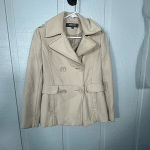 Kenneth Cole Reaction Khaki Double Breasted Belted Jacket Size 4 EUC thumbnail 2
