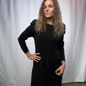 Vintage Tricots Shoulder Pad Long‎ Sleeve Midi Sweater Dress in Black Size Small thumbnail 5