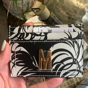 Authentic MOSCHINO Leather Logo card case thumbnail 9