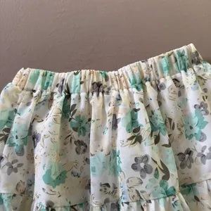 Floral Tiered Midi Skirt Multiple Size XS thumbnail 3