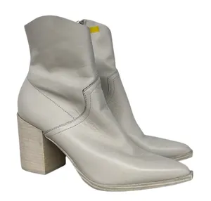 Steve Madden sz9 ivory bone CATE western heeled booties boots side zip leather thumbnail 1