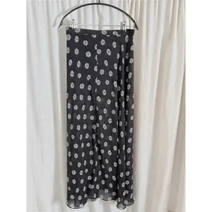 Forever 21 sheer midi skirt Size M Build in slip comes 13 inches down from waist slits on both sides No stretch, slide zipper thumbnail 5