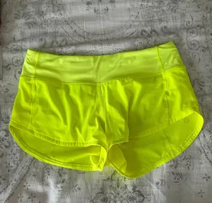 Lululemon Shorts thumbnail 1